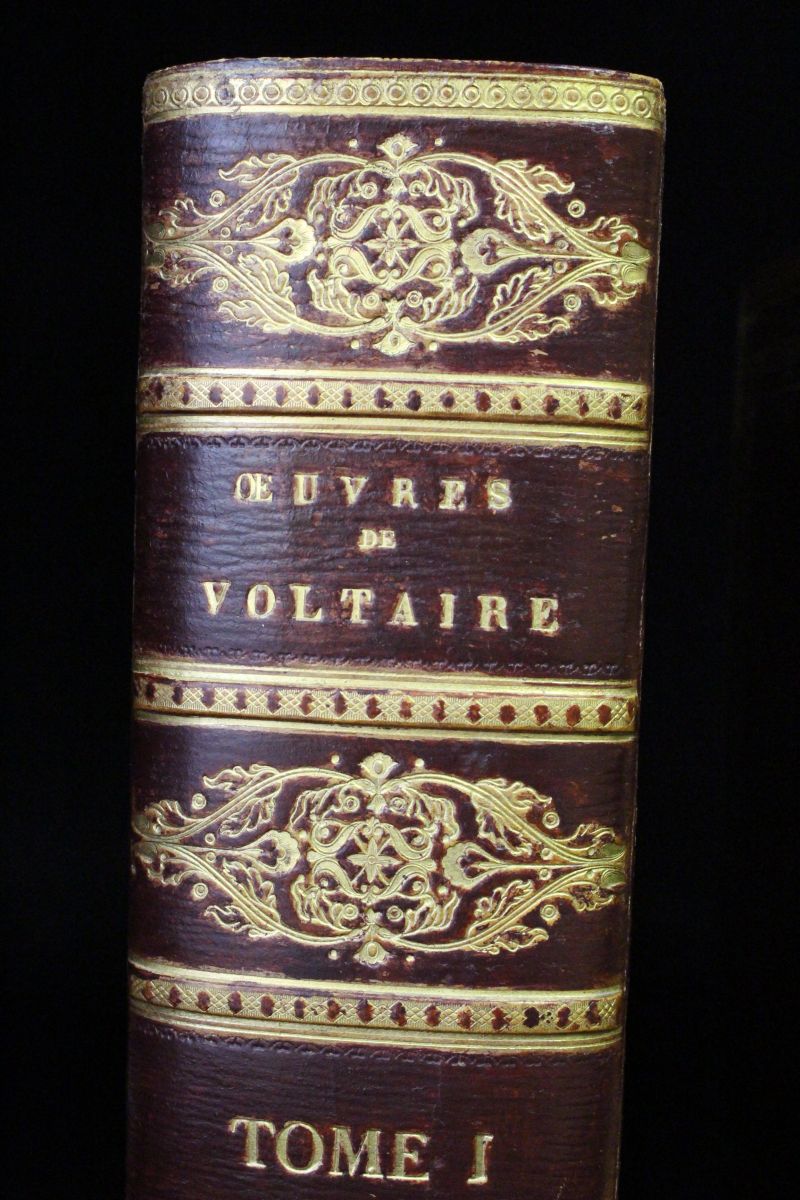 Voltaire Oeuvres Complètes Edition