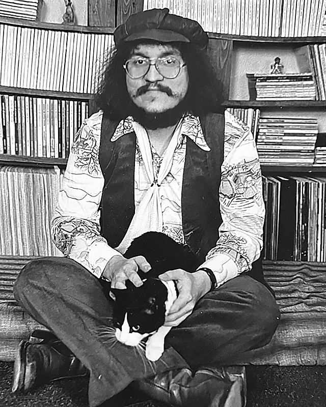 Martin, George R. R. (1948-....)