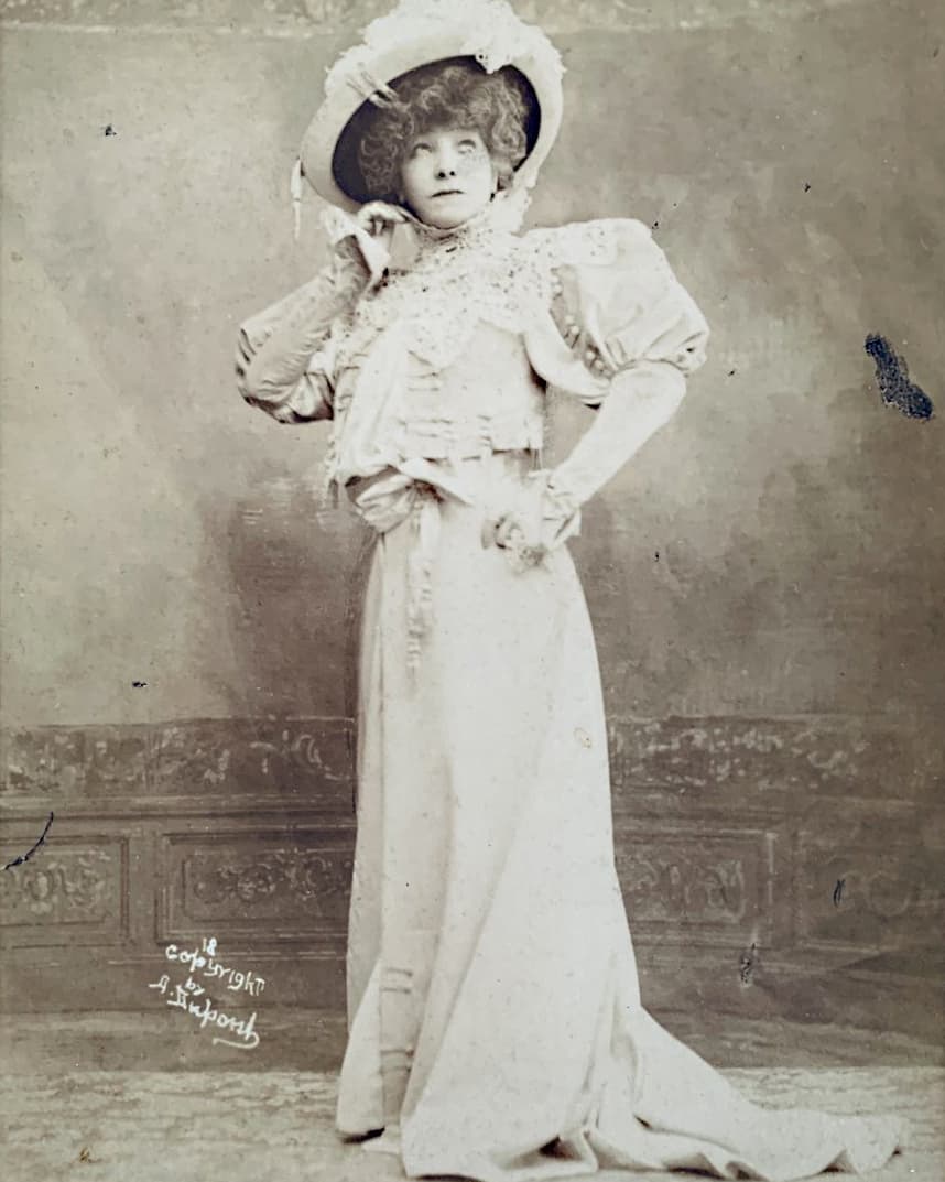 Sarah BERNHARDT