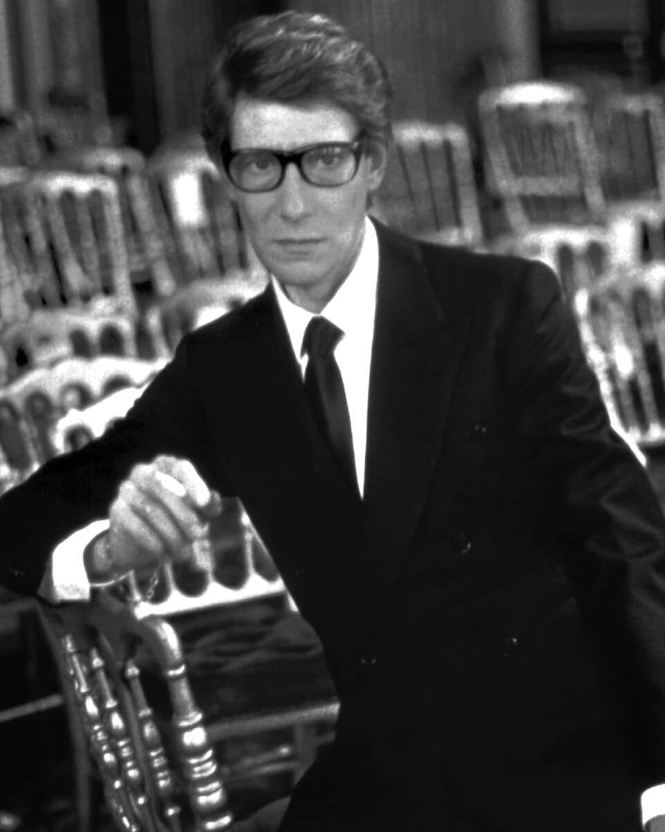 Yves SAINT LAURENT