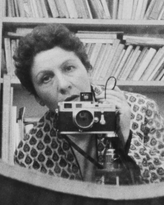 COLOMB, Denise (01/04/1902 - 01/01/2004)