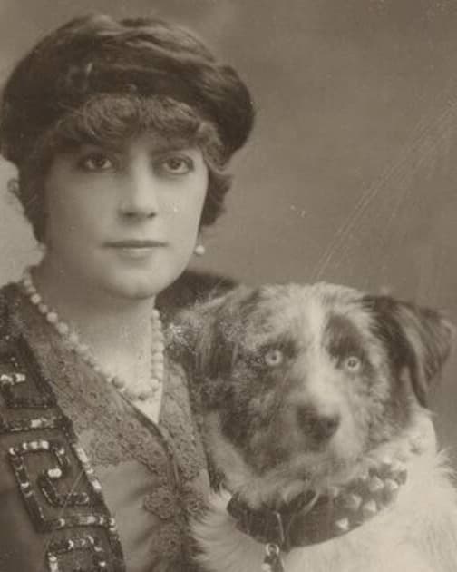 Lucie DELARUE-MARDRUS