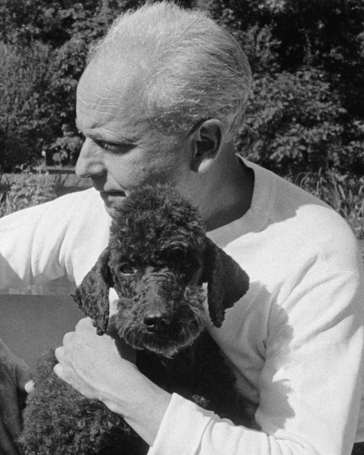 Aragon, Louis (1897-1982)