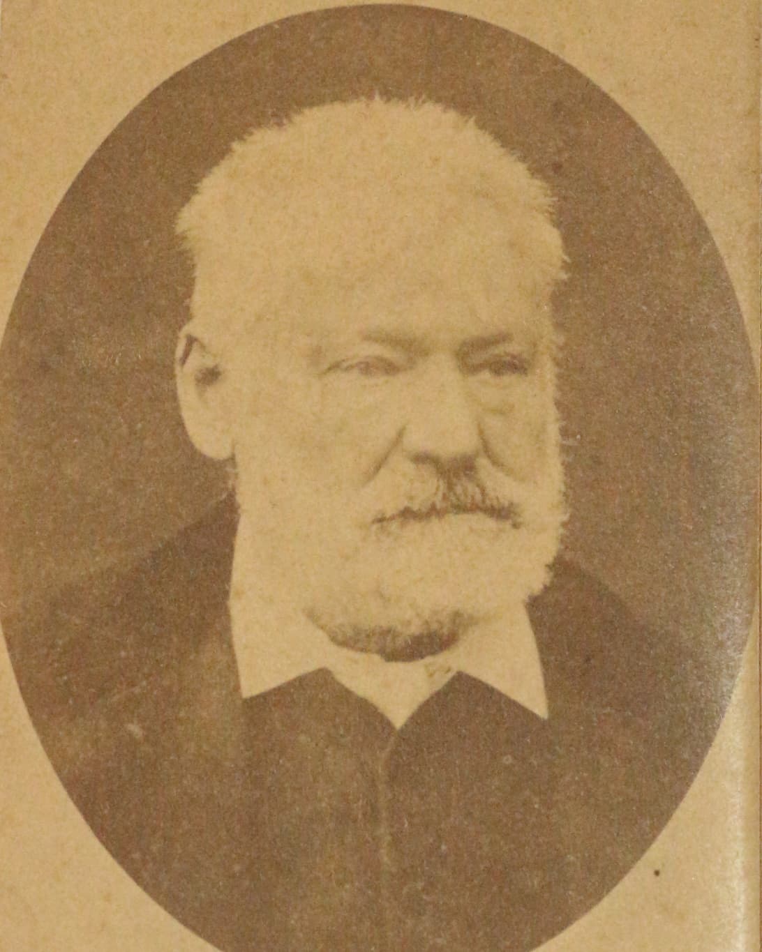Victor HUGO