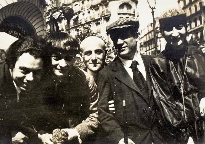 Chineurs des deux rives, à l'unisson derrière les bouquinistes des Quais !