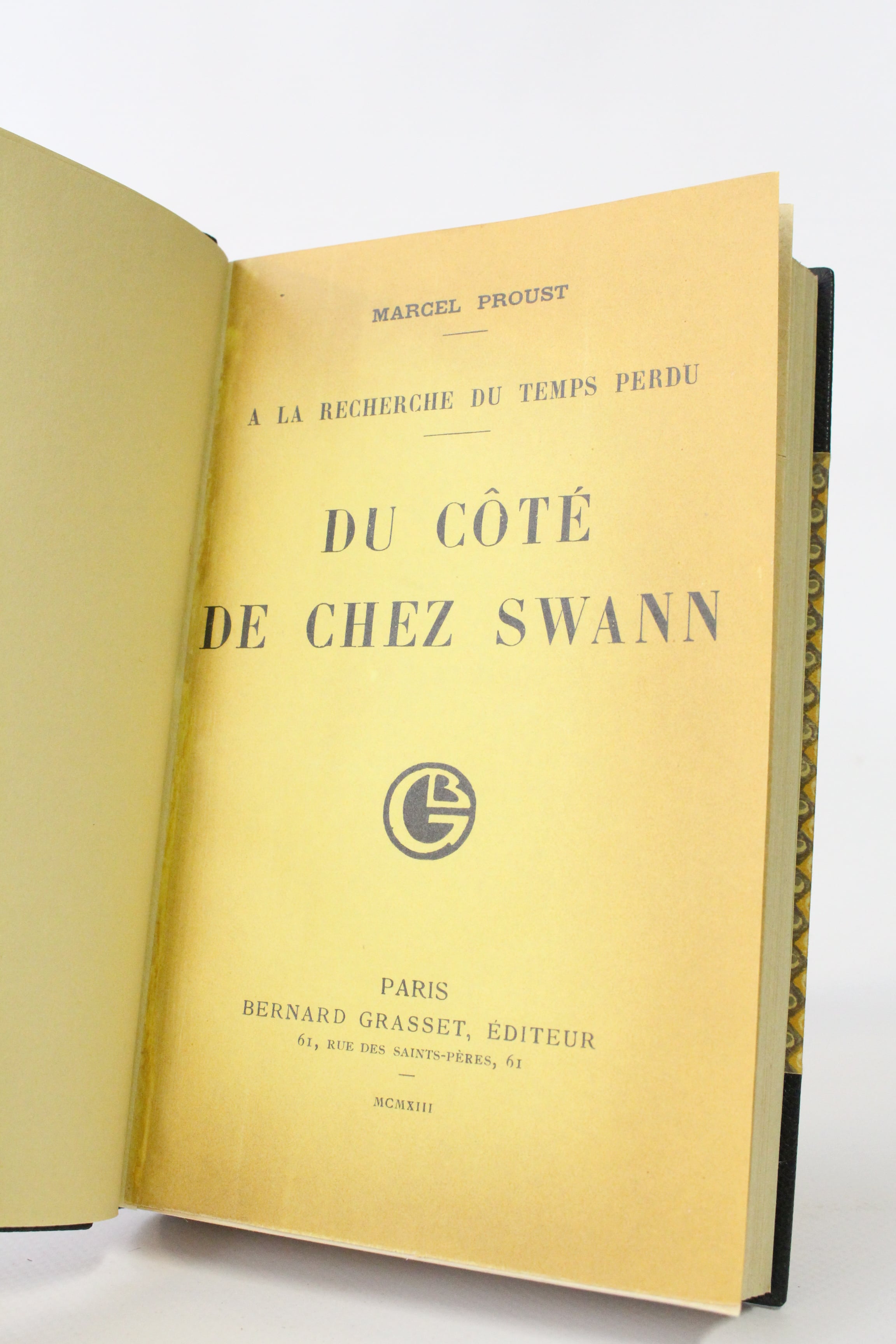 A collector's guide to copies of Swann's Way [Du côté de chez Swann] and In the Shadow of Young Girls in Flower [A l'ombre des jeunes filles en fleurs].