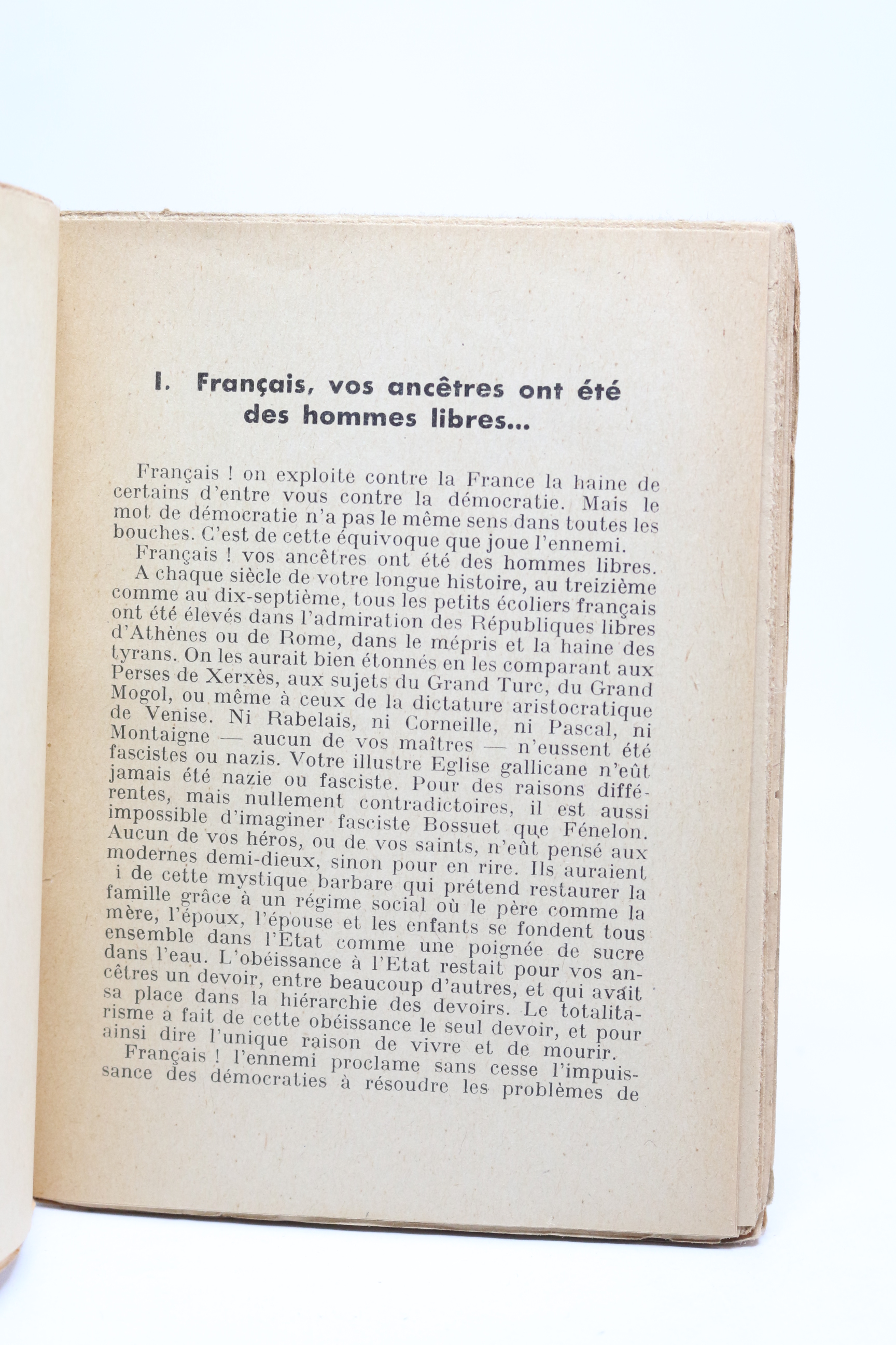 Georges BERNANOS • Ecrits de combat • 1944 – Edition-Originale.com