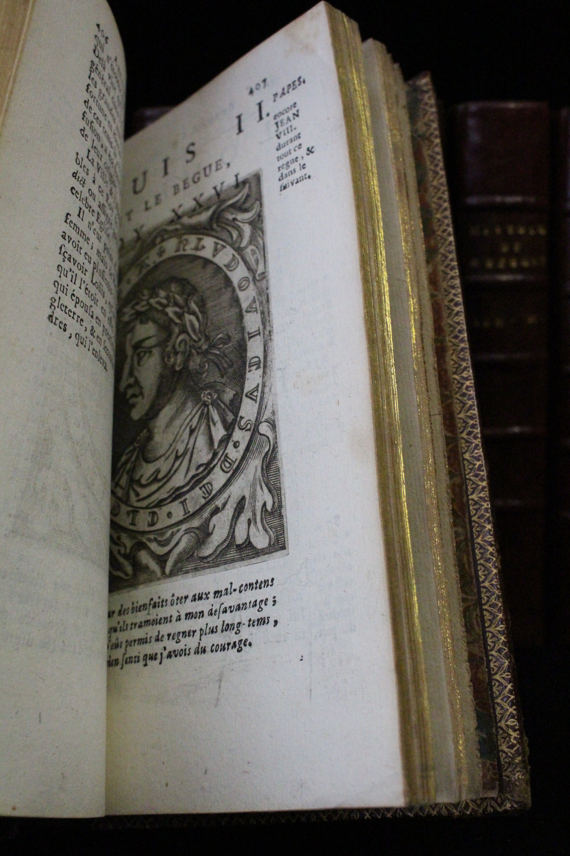 Livre Ancien 'Abrégé Chronologique De L'Histoire De France' De Mézeray (1676) - Édition Billaine, In-12, Reliure Velin/cuir Abîmée