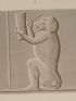 DESCRIPTION DE L'EGYPTE.  Ile de Philae. Sculptures de la galerie de l'est, Bas-relief du temple de l'ouest. (ANTIQUITES, volume I, planche 13) - Erste Ausgabe - Edition-Originale.com