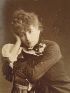BERNHARDT : [PHOTOGRAPHIE] Portrait photographique de Sarah Bernhardt  - Erste Ausgabe - Edition-Originale.com