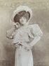 BERNHARDT : [PHOTOGRAPHIE] Portrait photographique de Sarah Bernhardt - Prima edizione - Edition-Originale.com