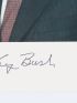 BUSH : Portrait photographique signé de George Bush - Signed book, First edition - Edition-Originale.com