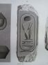 DESCRIPTION DE L'EGYPTE.  Thèbes. Hypogées. Sculptures, fragments et détails coloriés. (ANTIQUITES, volume II, planche 45) - Edition Originale - Edition-Originale.com