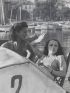 PIAF : Photographie originale représentant Edith Piaf et Alice Rim sur un pédalo dans le port de Cassis en 1942 - Autographe, Edition Originale - Edition-Originale.com