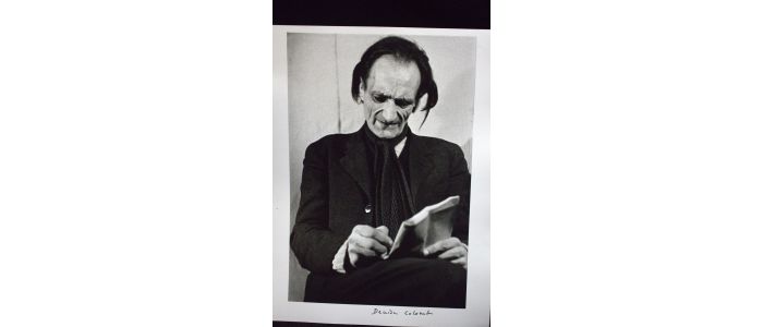 ARTAUD : Antonin Artaud - Portrait dit à l'aile de pigeon [PHOTOGRAPHIE] - Autographe, Edition Originale - Edition-Originale.com