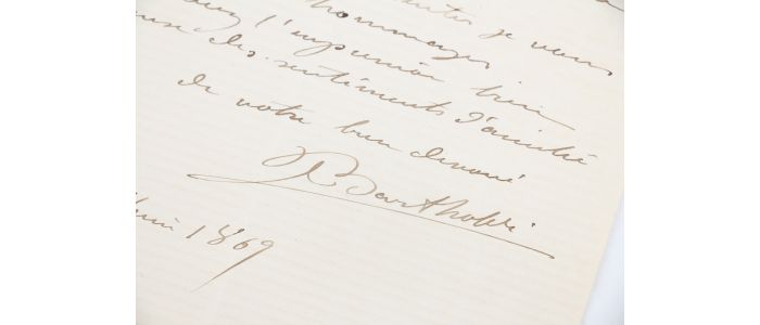 BARTHOLDI : Lettre autographe signée, après avoir présenté les prémices de sa Statue de la Liberté en Egypte - Libro autografato, Prima edizione - Edition-Originale.com