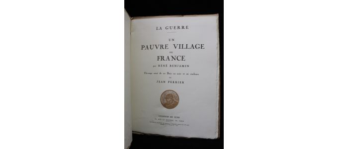 BENJAMIN : Un pauvre village de France - Prima edizione - Edition-Originale.com