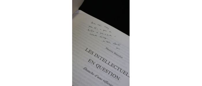 BLANCHOT : Les intellectuels en question - In Le journal des débats N°29 - Signiert, Erste Ausgabe - Edition-Originale.com
