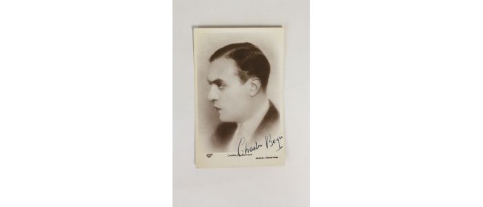 BOYER : Carte postale photographique signée de Charles Boyer - Libro autografato, Prima edizione - Edition-Originale.com