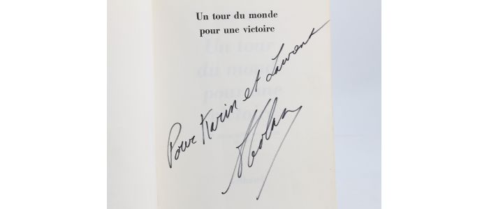 COLAS : Un tour du monde pour une victoire - Autographe, Edition Originale - Edition-Originale.com