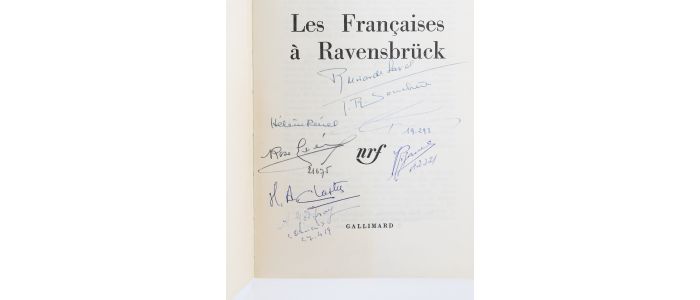 COLLECTIF : Les françaises à Ravensbrück - Par l'amicale de Ravensbrück et l'Association des déportées et internées de la Résistance - Signed book, First edition - Edition-Originale.com