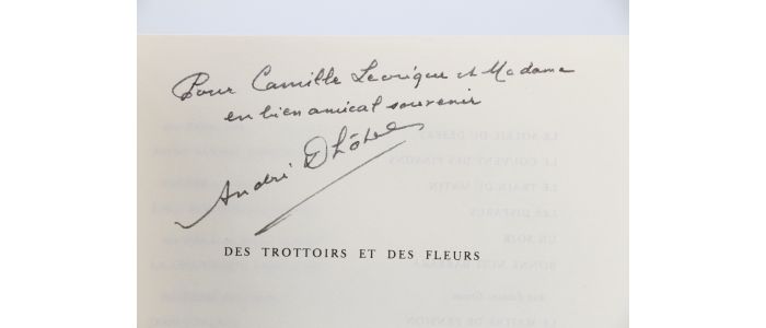 DHOTEL : Des trottoirs et des fleurs - Libro autografato, Prima edizione - Edition-Originale.com