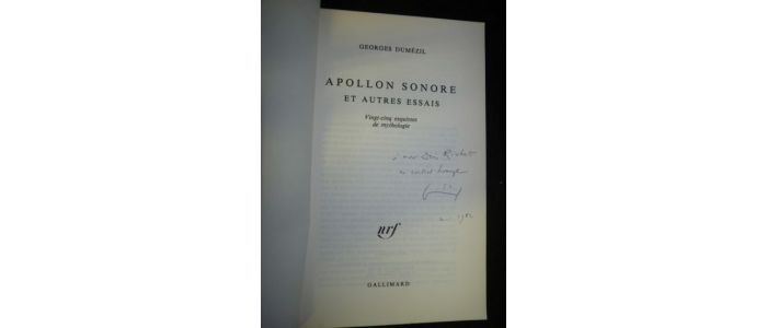 DUMEZIL : Apollon sonore et autres essais. Esquisses de mythologie - Libro autografato, Prima edizione - Edition-Originale.com