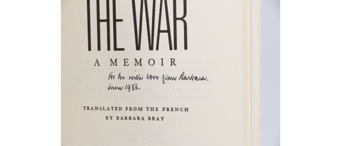 DURAS : The War : a memoir - Signiert, Erste Ausgabe - Edition-Originale.com