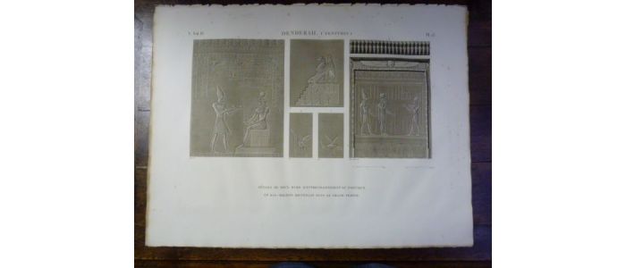 DESCRIPTION DE L'EGYPTE.  Denderah (Tentyris). Détails de deux murs d'entrecolonnement du portique et bas-reliefs recueillis dans le grand temple. (ANTIQUITES, volume IV, planche 13) - Edition Originale - Edition-Originale.com