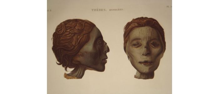 DESCRIPTION DE L'EGYPTE.  Thèbes. Hypogées. Profil et face d'une tête de momie de femme, tirée de la collection de M. Delile. (ANTIQUITES, volume II, planche 50) - Erste Ausgabe - Edition-Originale.com