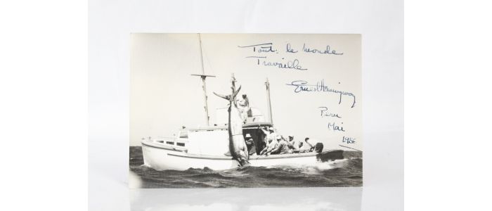 HEMINGWAY : Photographie originale dédicacée d'Ernest Hemingway à Adolphe Lévèque 