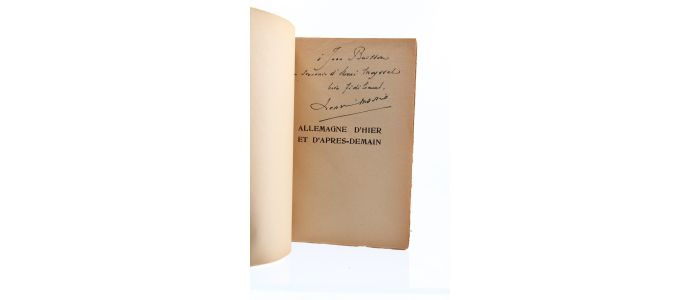 MASSIS : Allemagne d'hier et d'après-demain suivi de Germanisme et romanité par Georg Moenius - Libro autografato, Prima edizione - Edition-Originale.com