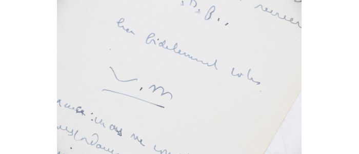 MAURIAC : Lettre autographe datée et signée adressée à l'abbé Casy Rivière à propos de la vie littéraire et notamment de la revue la Table Ronde : 