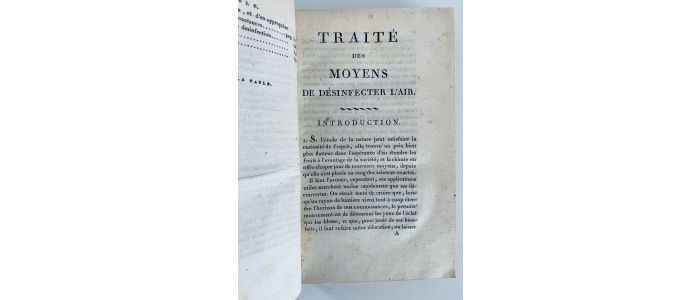 MORVEAU : Traité des moyens de desinfecter l'air - Prima edizione - Edition-Originale.com