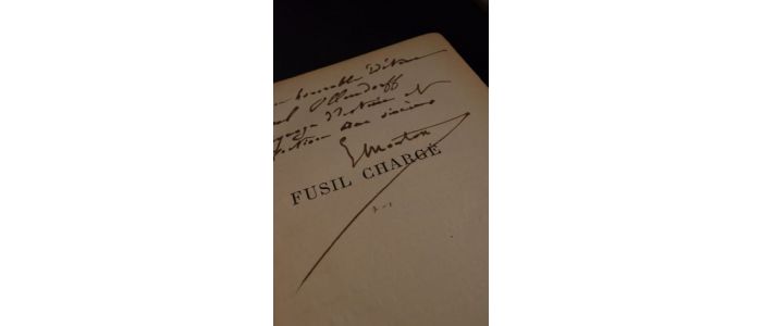 MOUTON : Fusil chargé - Autographe - Edition-Originale.com