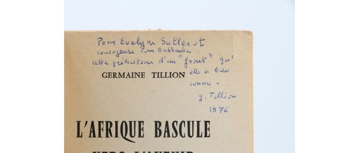 TILLION : L'Afrique bascule vers l'Avenir - Libro autografato, Prima edizione - Edition-Originale.com