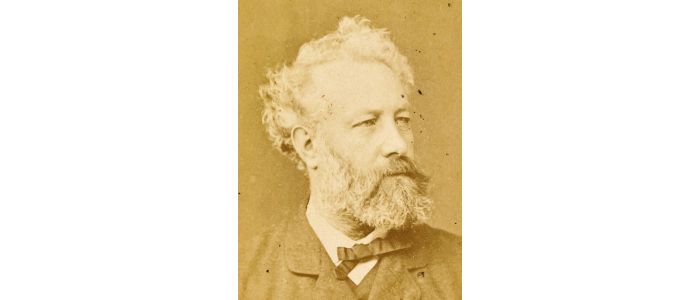 VERNE : [Photographie] Portrait photographique de Jules Verne - Erste Ausgabe - Edition-Originale.com