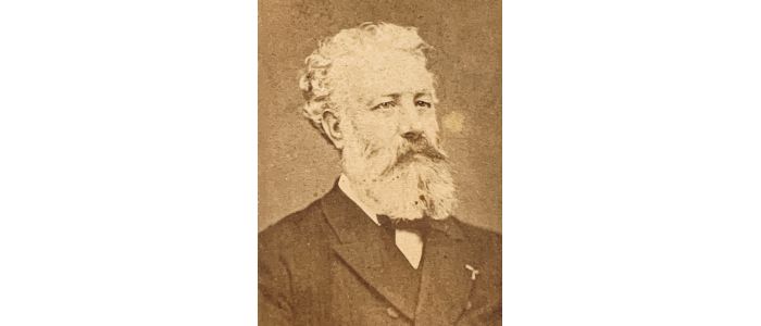 VERNE : [PHOTOGRAPHIE] Portrait photographique de Jules Verne - Erste Ausgabe - Edition-Originale.com