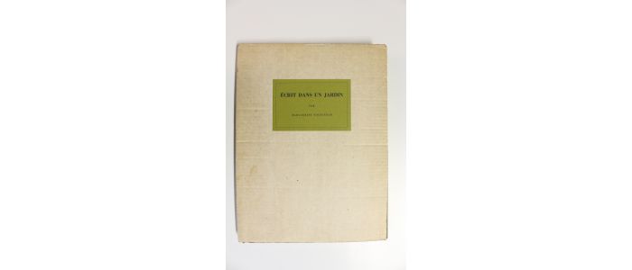 YOURCENAR : Ecrit dans un jardin - Signed book, First edition - Edition-Originale.com