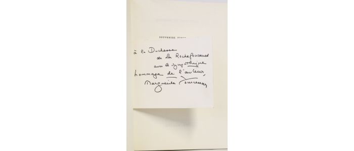 YOURCENAR : Souvenirs pieux - Libro autografato - Edition-Originale.com