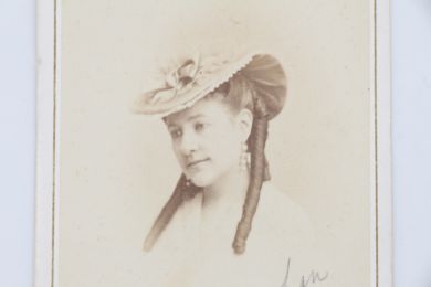 BROHAN : Portrait photographique de Madeleine Brohan - First edition - Edition-Originale.com