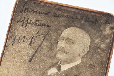 DREYFUS : Portrait photographique dédicacé d'Alfred Dreyfus - Signiert, Erste Ausgabe - Edition-Originale.com