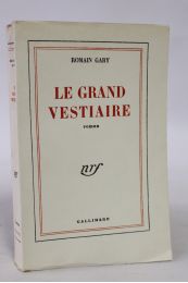 GARY : Le grand vestiaire - First edition - Edition-Originale.com
