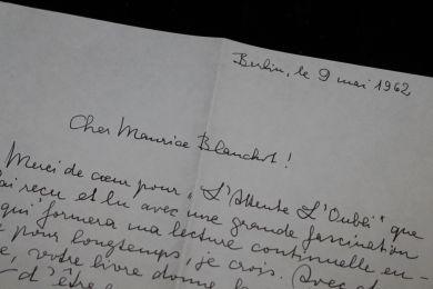 HUBNER : Lettre manuscrite adressée à Maurice Blanchot et enveloppe - Signiert, Erste Ausgabe - Edition-Originale.com