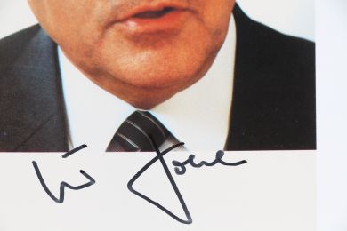 KOHL : Portrait photographique signé d'Helmut Kohl - Signiert, Erste Ausgabe - Edition-Originale.com