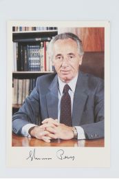 PERES : Portrait photographique signé de Shimon Peres - Signed book, First edition - Edition-Originale.com