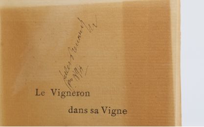 RENARD : Le vigneron dans sa vigne - Signiert, Erste Ausgabe - Edition-Originale.com