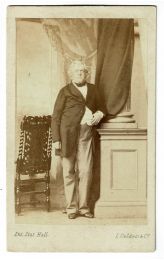 THACKERAY : [PHOTOGRAPHIE] Portrait photographique de William Makepeace Thackeray - Edition Originale - Edition-Originale.com