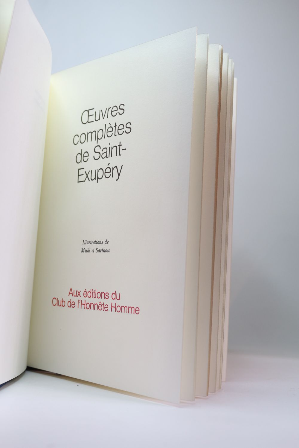 2022春大特価セール！ 洋書 A Saint-Exupery Oevres Complete II