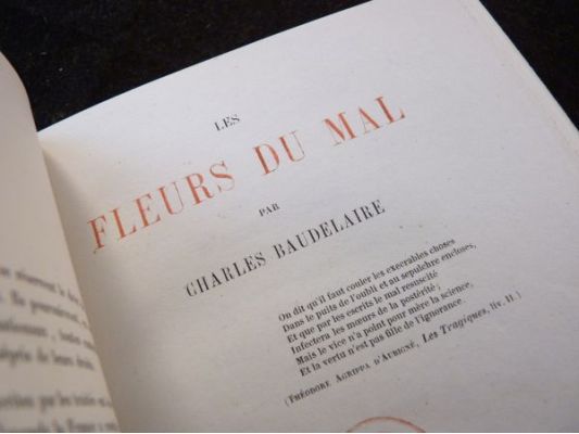 Les Fleurs du mal by Charles Baudelaire